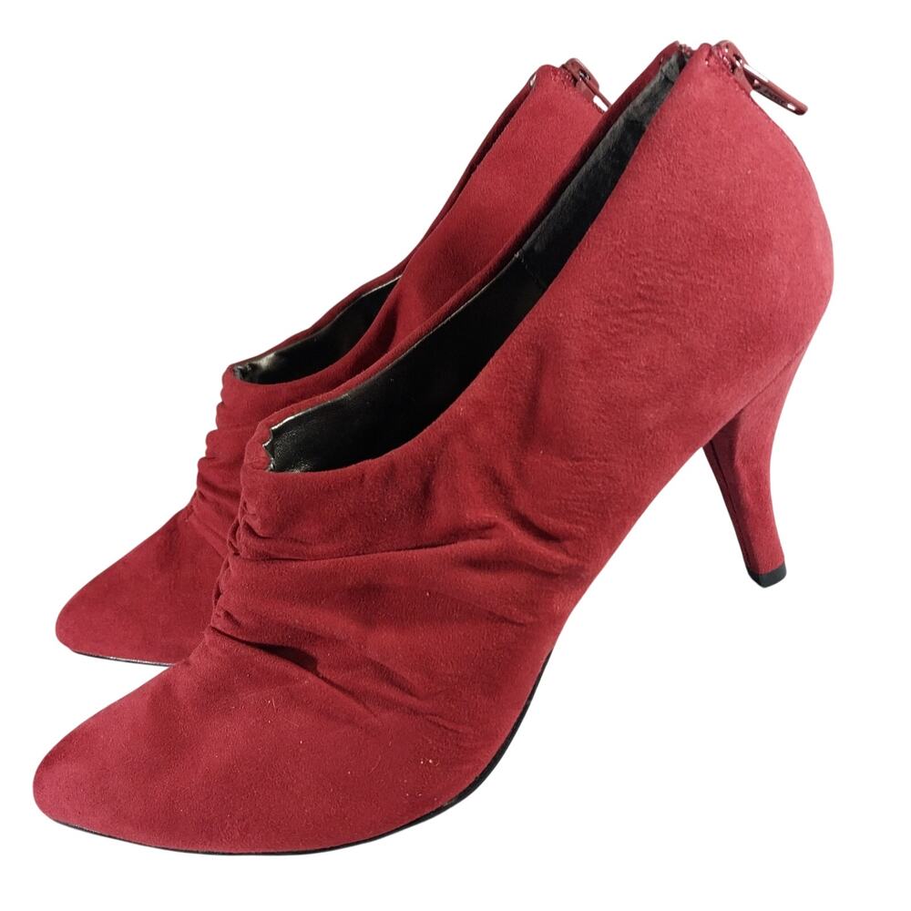 WORTHINGTON! ROUGE RED VEGAN SUEDE SCRUNCHY BACK HEEL ZIPPER BOOTIES! SZ 8.5M